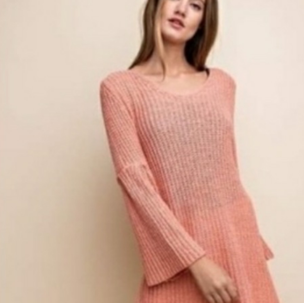 ❗SOLD❗Bell Sleeve Knit Sweater Tunic - Picture 9 of 9